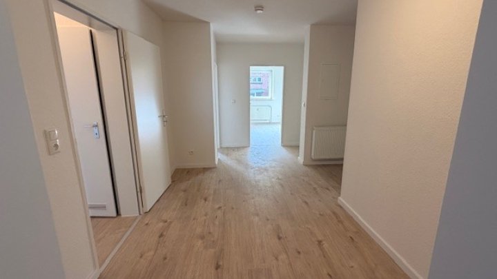 Eine Kaltmiete geschenkt: Sanierte 3-ZW im Kurt-Schumacher-Ring 17 in Brunsbüttel! Otto Stöben GmbH