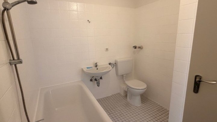 Eine Kaltmiete geschenkt: Sanierte 3-ZW im Kurt-Schumacher-Ring 17 in Brunsbüttel! Otto Stöben GmbH