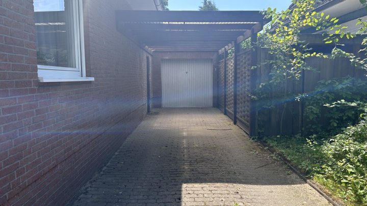 Familienparadies: EFH mit Garten, Carport und Garage in Boostedt - OTTO STÖBEN GmbH