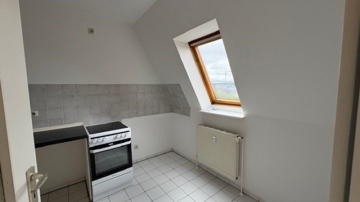 1 MONAT MIETFREI! Nur mit WBS! Schicke Dachgeschosswohnung inkl Küche Brunsbüttel - Otto Stöben GmbH