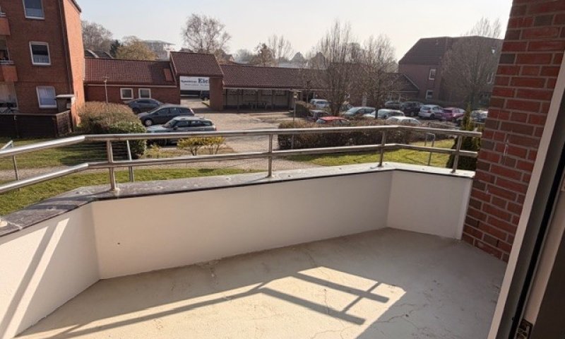 Eine Kaltmiete geschenkt! 2-ZW mit Balkon, Einsteinstr. 19 in Brunsbüttel - Otto Stöben GmbH