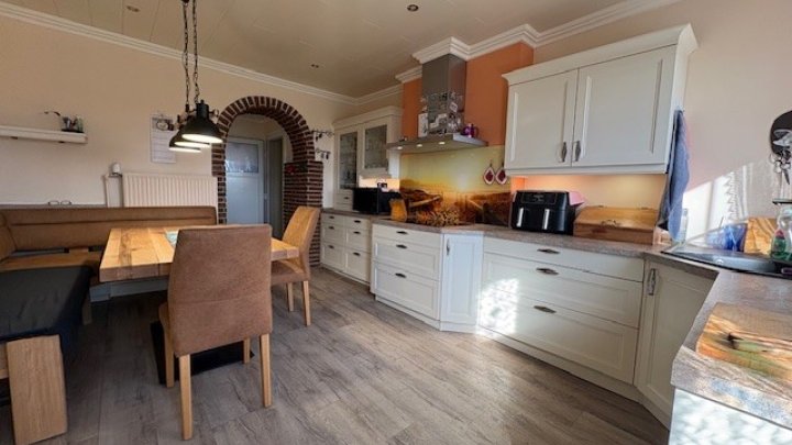 Landsitz Alleinlage in der Nähe von Wilster teilweise unter Reet Otto Stöben GmbH