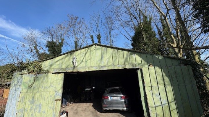 Landsitz Alleinlage in der Nähe von Wilster teilweise unter Reet Otto Stöben GmbH