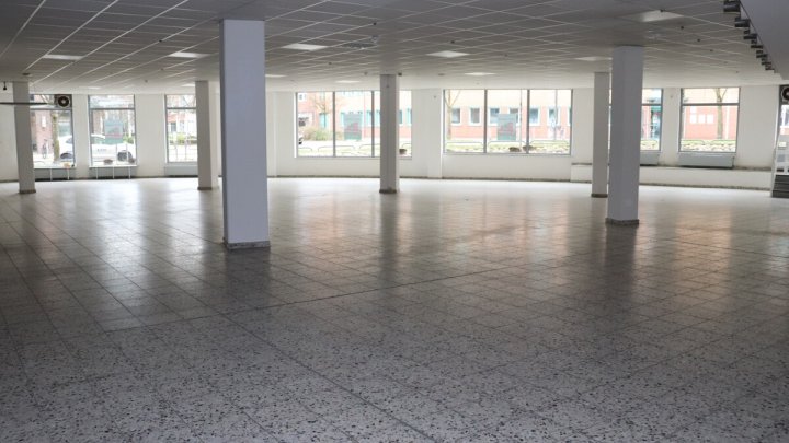 Große Ladenfläche in Top-Lage – nur 5 Minuten zum Kieler Hauptbahnhof!