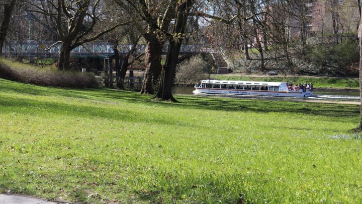 Prestige in St. Jürgen: Klassisches Mehrfamilienhaus in begehrter Lage von Lübeck! OTTO STÖBEN!