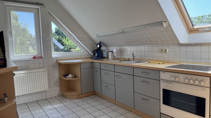 Großzügige Immobilie mit 294,3 m² Wohnfläche & traumhaftem Grundstück – ideal für 4 Parteien