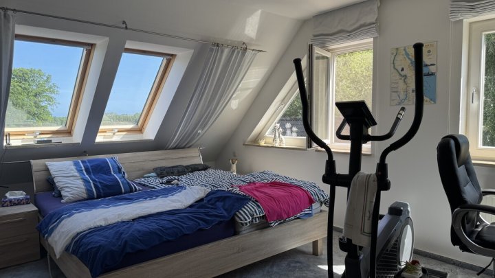 Großzügige Immobilie mit 294,3 m² Wohnfläche & traumhaftem Grundstück – ideal für 4 Parteien