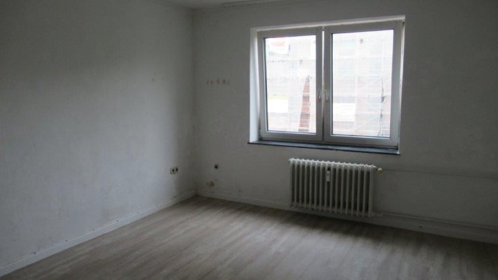 2-ZW mit Balkon am Ziegelteich 35 in Kiel zu vermieten! OTTO STÖBEN GmbH