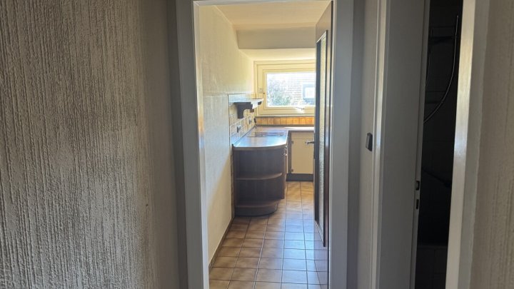 Großzügige 3- Zimmer-Wohnung in der Damschkestr. 35 in Lübeck zu vermieten! Otto Stöben GmbH