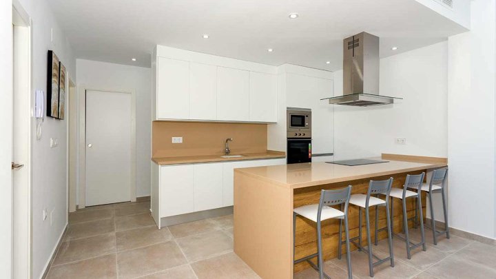 Großzügige 4-Zimmer-Einfamilienhäuser in modernem Design mit Privatpool