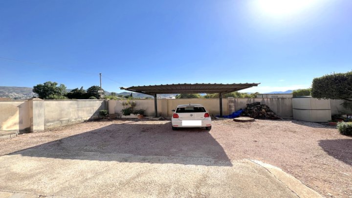 4 Schlafzimmer Villa mit XXL großer Sonnenterasse, großer Pool, BBQ-Haus mit einer Sommerküche, Garten mit Obstbäumen